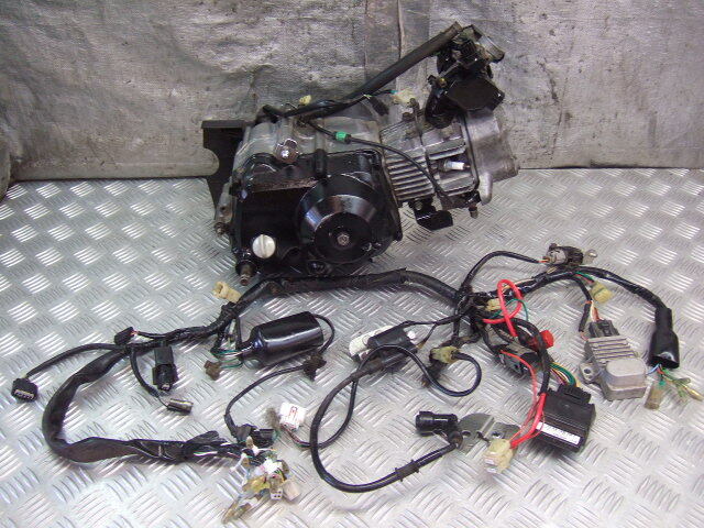 い0729 ホンダ プレスカブ50 FI AA01 AA02E 実働エンジン インジェクター.スロットルボディ.イグナイターSET ☆ リトルカブ拍卖