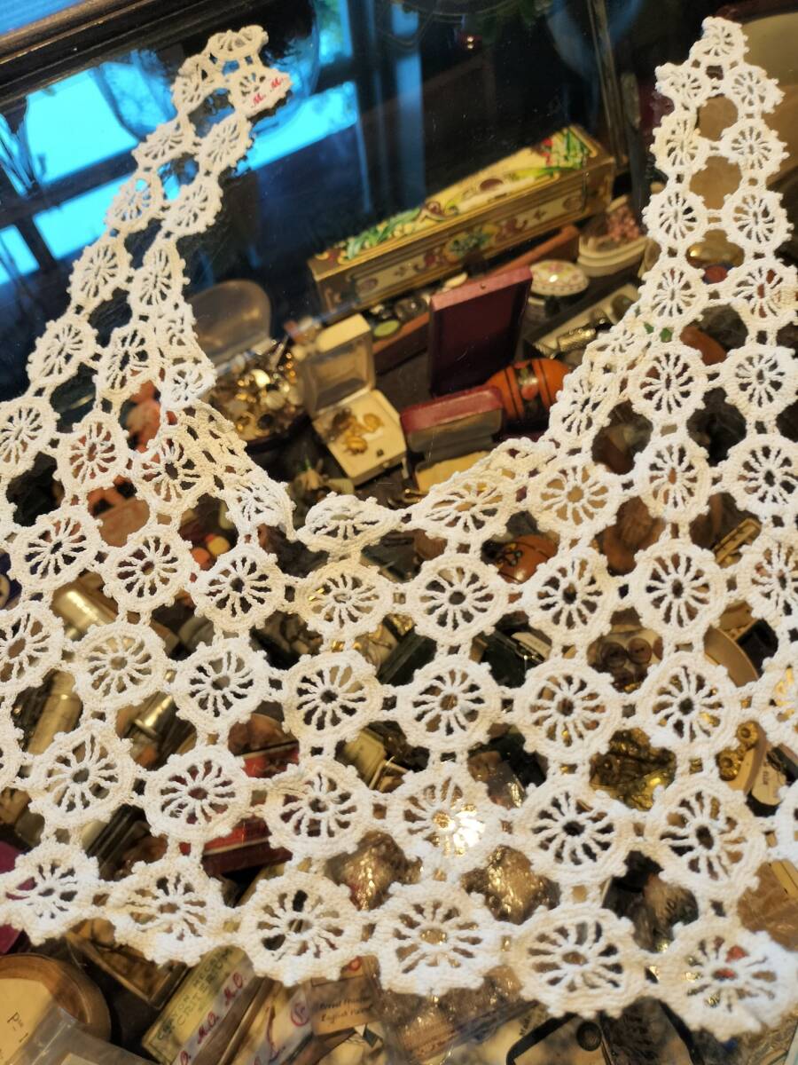 フランス アンティーク ナチュラル 赤い イニシャル刺繍 M M 細かな奇麗なレース 襟!拍卖