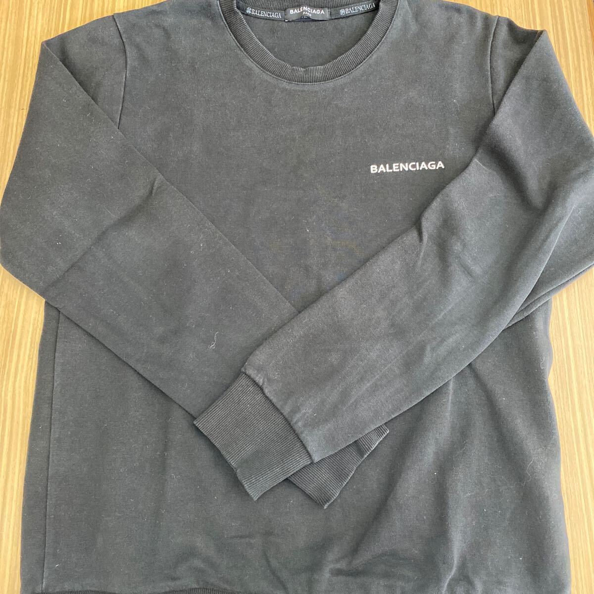 【中古保管品】BALENCIAGA バレンシアガ トレーナー スウェット ロゴ 長袖 ロンT 黒 XL拍卖