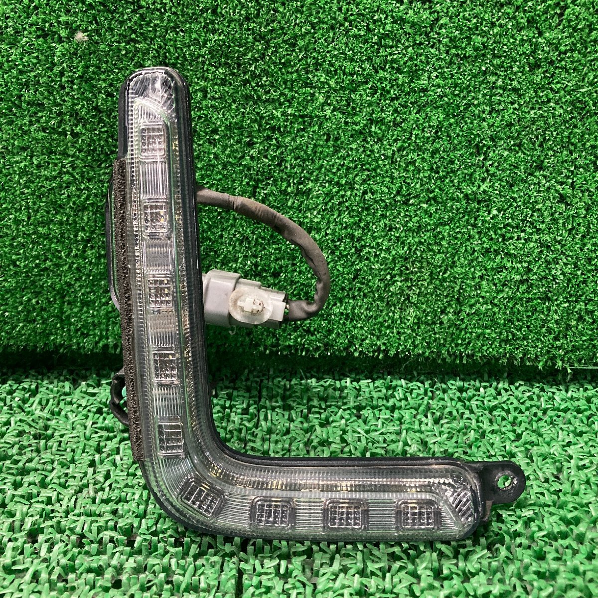 ♪♪値下げ再出品!! タント X LA600S デイライト 右 KOITO 278-69029(W3563)♪♪拍卖