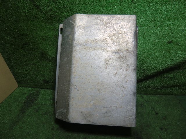 ジムニー JB23 フューエルタンク ガード カバー 燃料タンク 【個人宅配送不可商品】拍卖