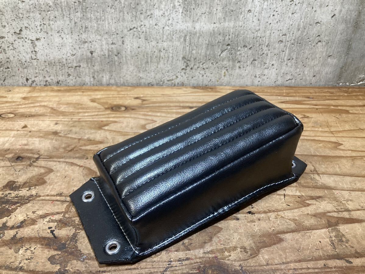 送料無料 ピリオンパッド 光沢 BK 新品 883 パンヘッド ショベル ナックル ハーレー チョッパー sr ソロシート BATES ベイツ 4拍卖