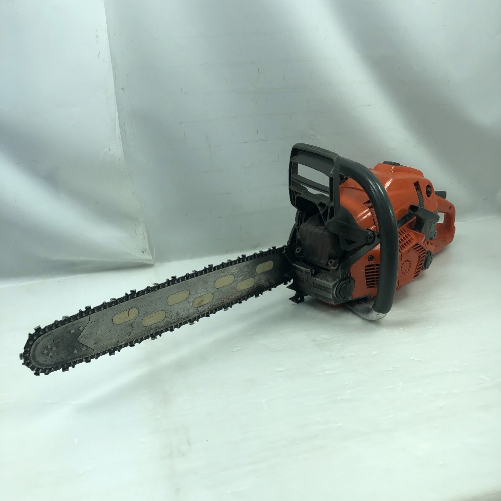 ◇◇ Husqvarna ハスクバーナ 切断工具 チェーンソー 本体のみ 2サイクル 560XP オレンジ 傷や汚れあり拍卖