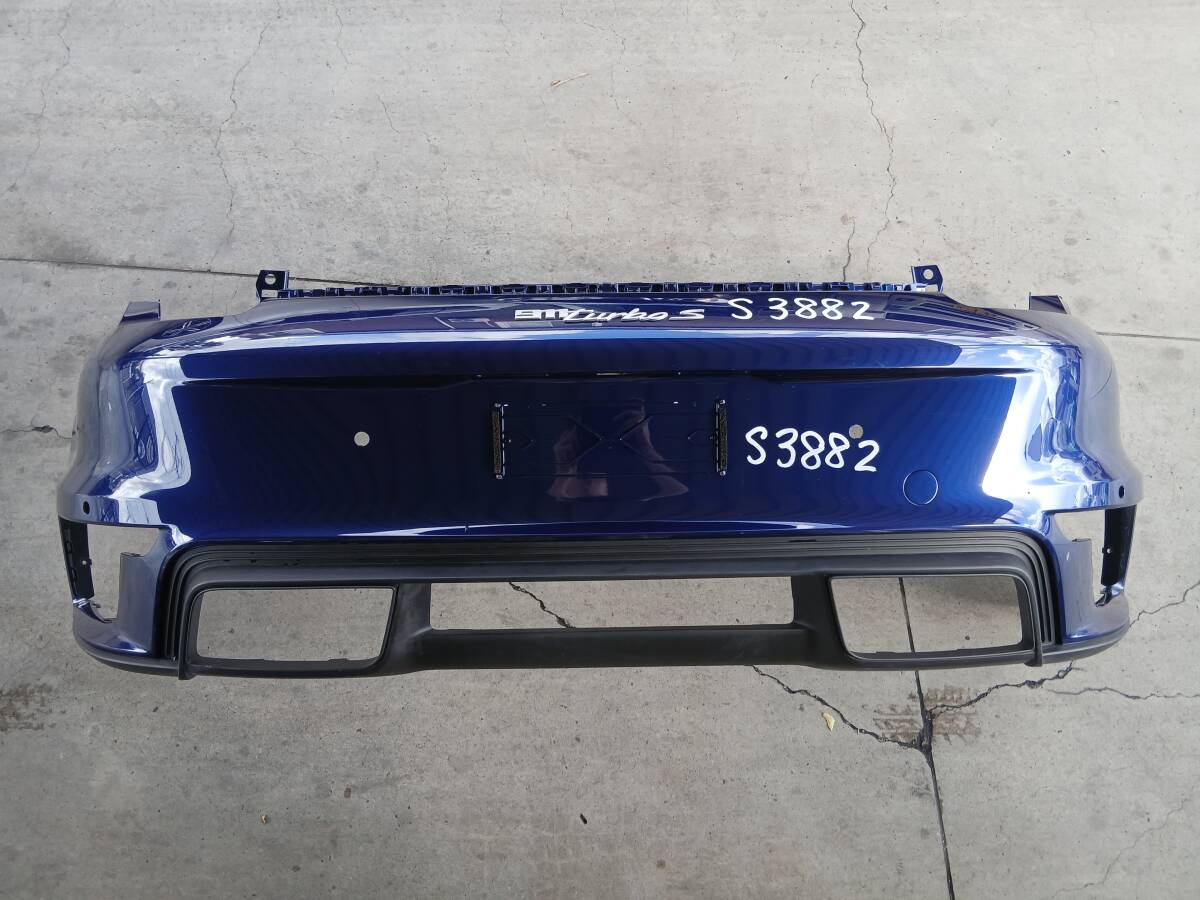 Porsche ポルシェ 911 ターボ S 純正 リアバンパー バンパー ディフューザー付き ネイビー?青?系 992807421J S3882 拍卖