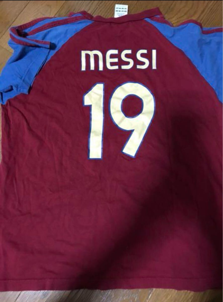アディダス メッシ バルセロナ アルゼンチン ユニフォーム Tシャツ拍卖