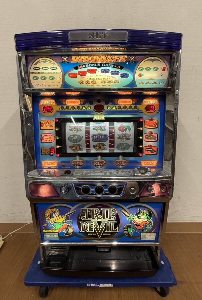 SY7-28 NET TRIP DEVIL Ⅴ トリップデビルⅤ 4号機 スロット実機 | 家庭用電源 コイン不要機 設定キー|通電動作OK 現状品 保管品拍卖