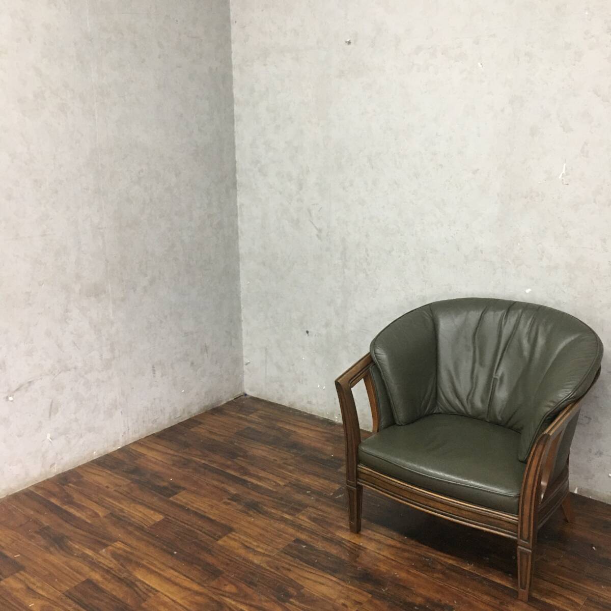 ww2/13 maruni マルニ 地中海ロイヤル ROYAL シャルル 1人掛けソファ 本革 レザー 革張り ソファ グリーン クラシック ★直接引取歓迎◎拍卖