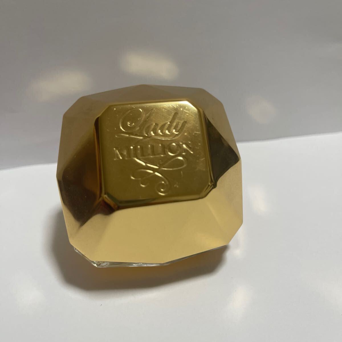 パコラバンヌ レディミリオン オーデパルファム 30ml拍卖