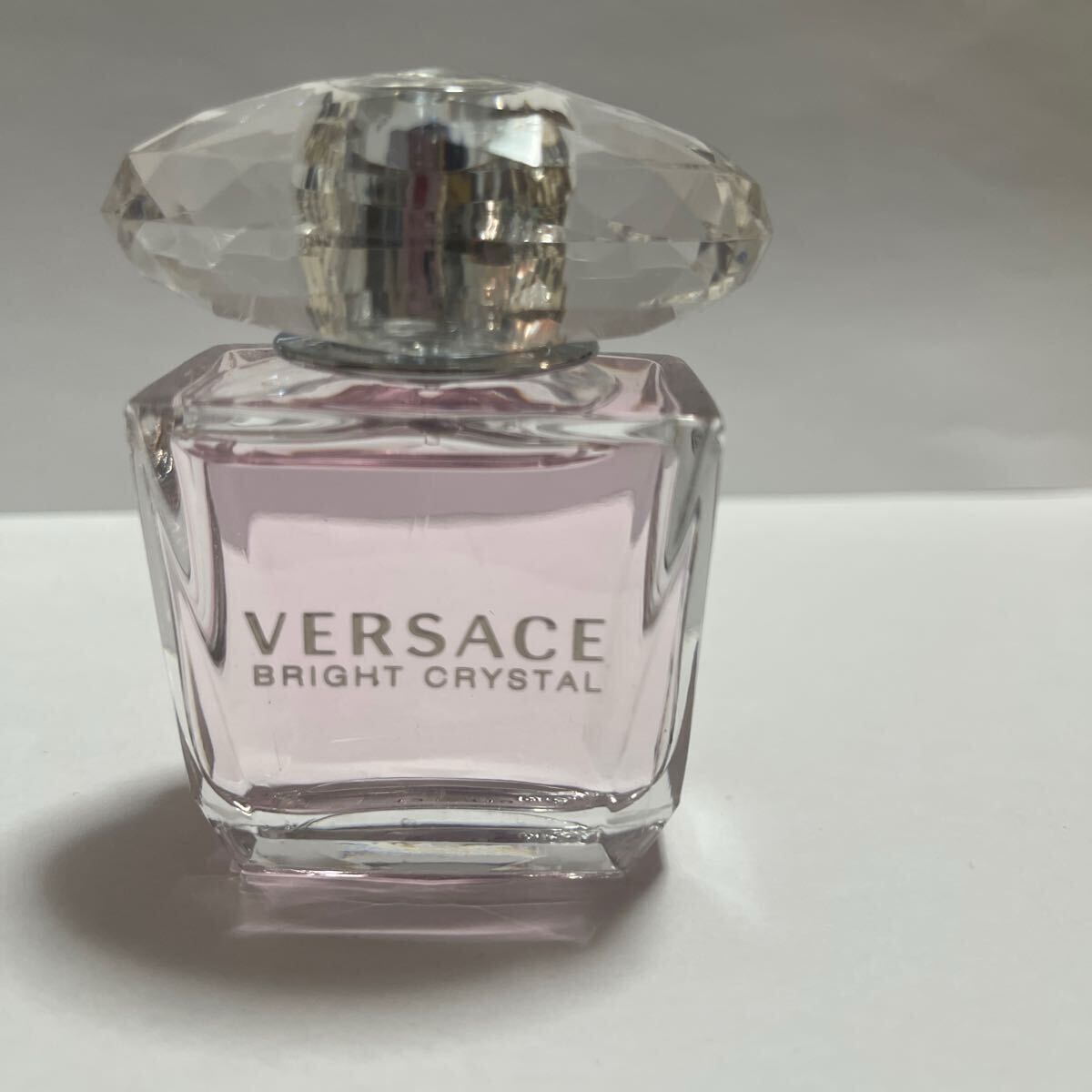 ヴェルサーチェブライトクリスタルオーデトワレ 香水 30ml 拍卖