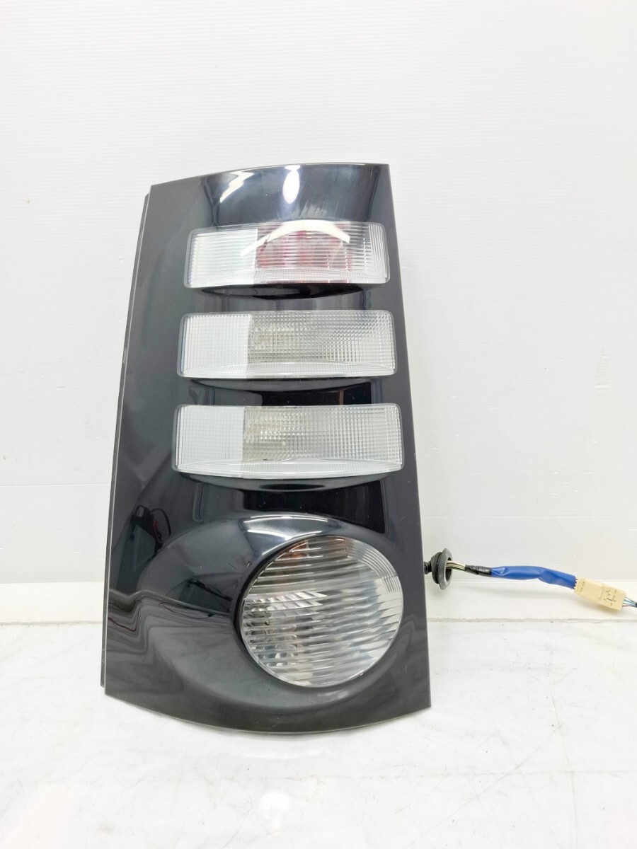 NCP81G NCP85G シエンタ 左 テールランプ 助手席側 LED 点灯確認済 KOITO 52-173 レンズ ライト ウインカー ☆拍卖