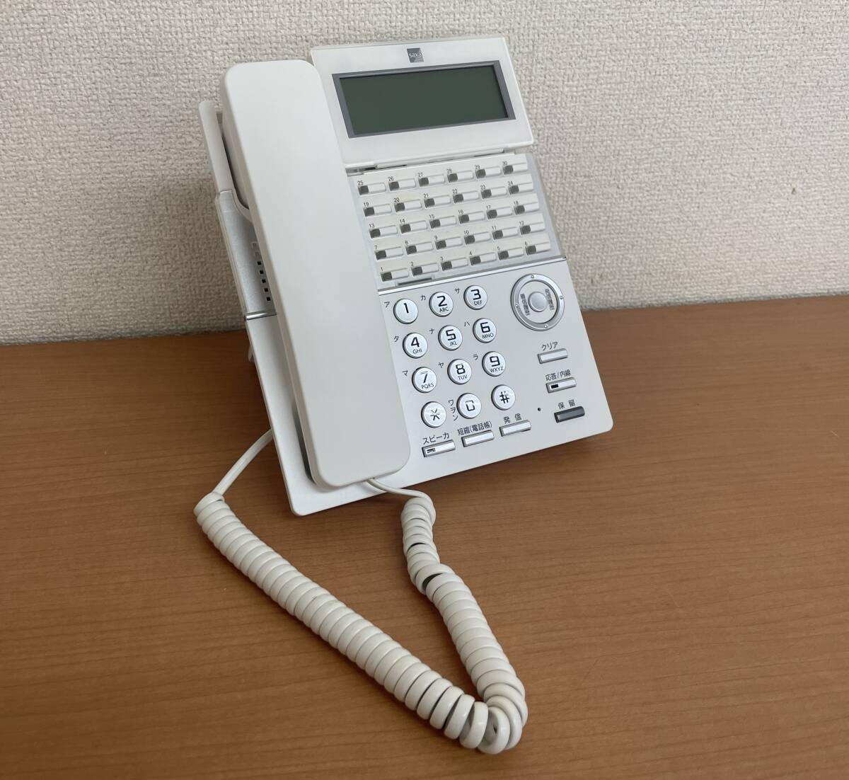 ☆SAXA(サクサ株式会社) IP NetPhone SXⅢ NP520(W)(F)☆電話機☆T0000950-1拍卖