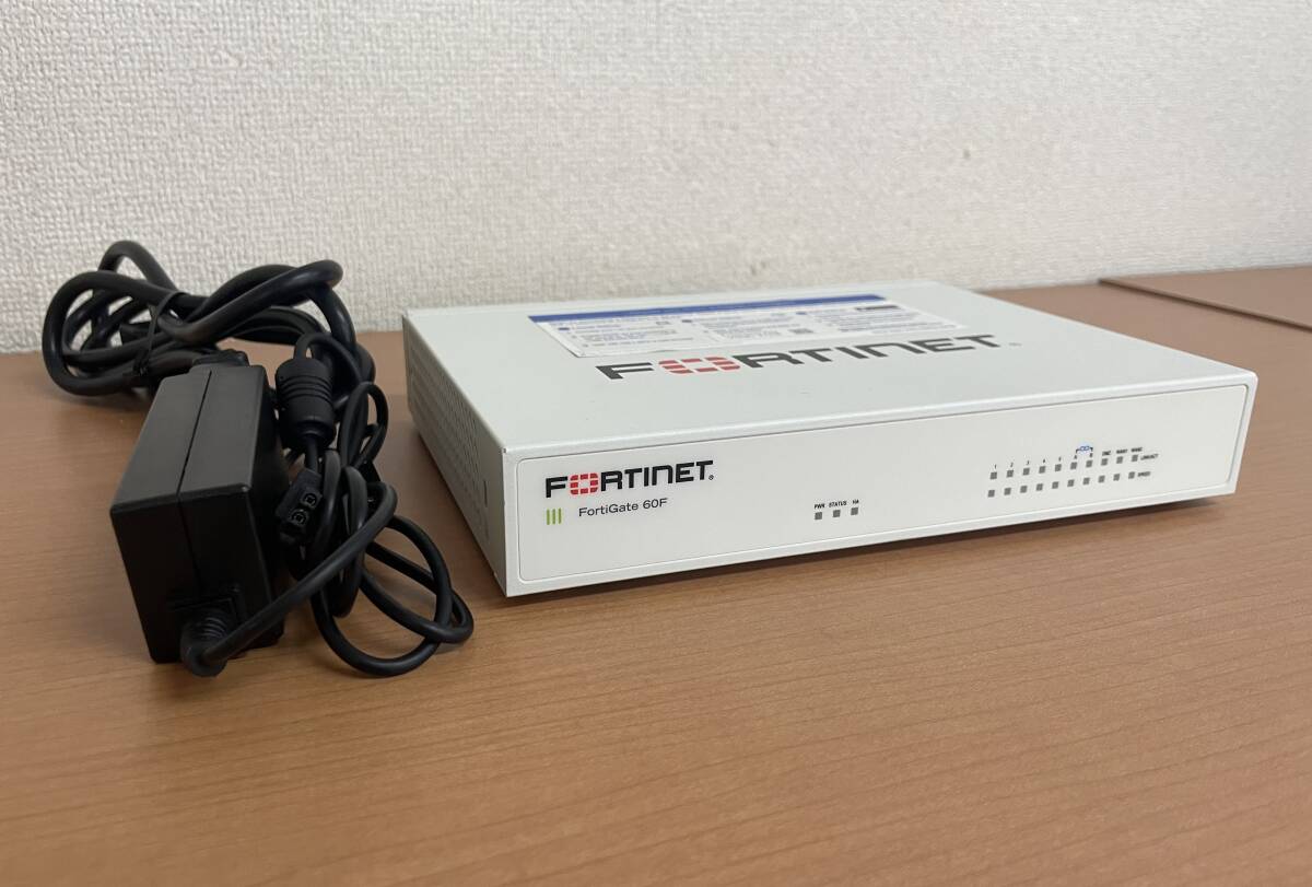 ①☆FORTINET(フォーティネットジャパン) FortiGate 60F☆ファイアウォール☆ライセンス2026/10/3☆入電確認・初期化済み☆T0000954-2拍卖