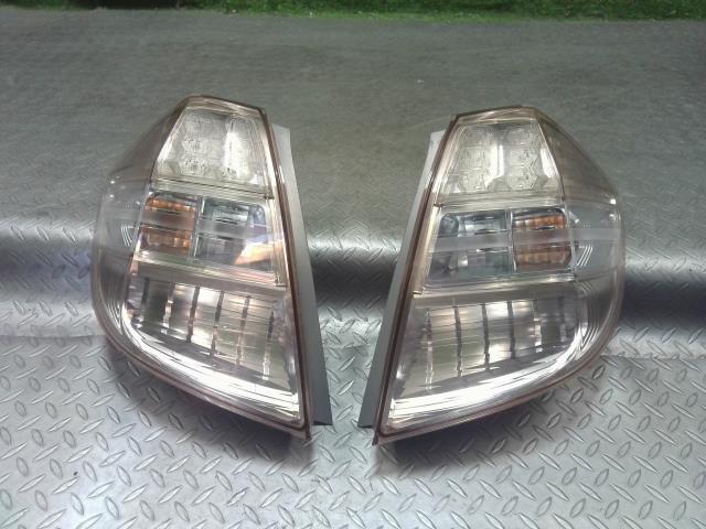ホンダ(Honda)※同梱不可※フィット GE8 右テールランプ 品番 33500-TF0-J61 RSタイプ 左右SET 点灯OK クリアレンズ拍卖