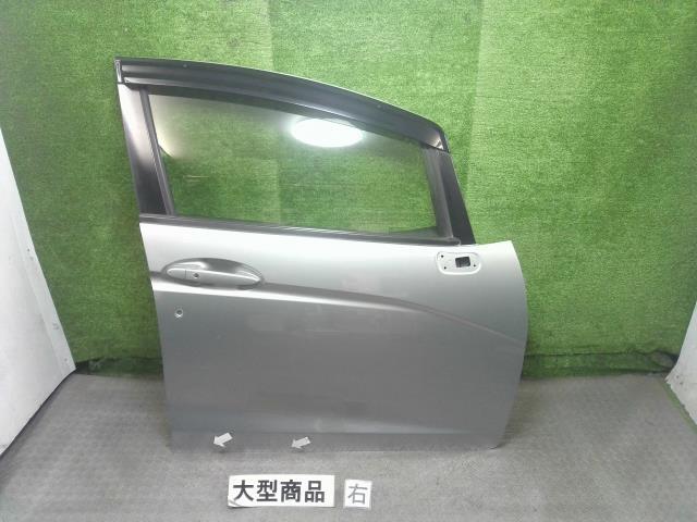 ホンダ(Honda)※同梱不可※フィット GK3 右フロントドア 右前ドア カラー NH823M 品番 67010-T5A-305ZZ拍卖