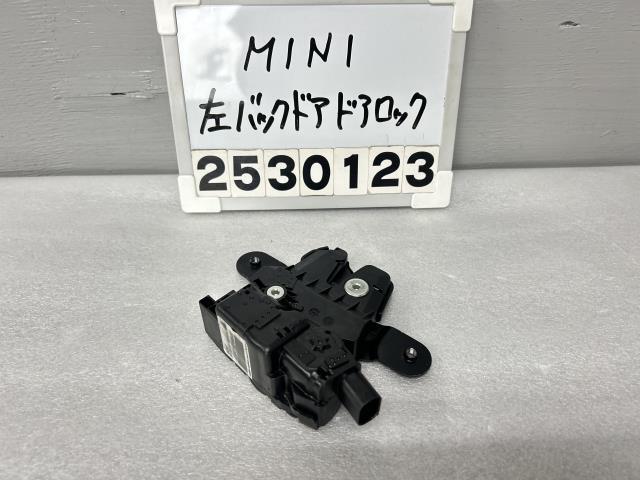 BMW ミニ ML16 トランク・バックドアロックソレノイド 左側 リアゲート R55 R56 MM MF クーパー クラブマン 51247167498 1A4 015988拍卖
