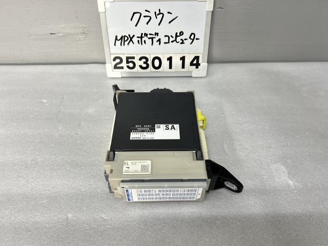 クラウン AWS210 MPXボディコンピューター 室内 ヒューズ ボックス ロイヤルサルーン 062 89221-30361 F-5.2 016083拍卖