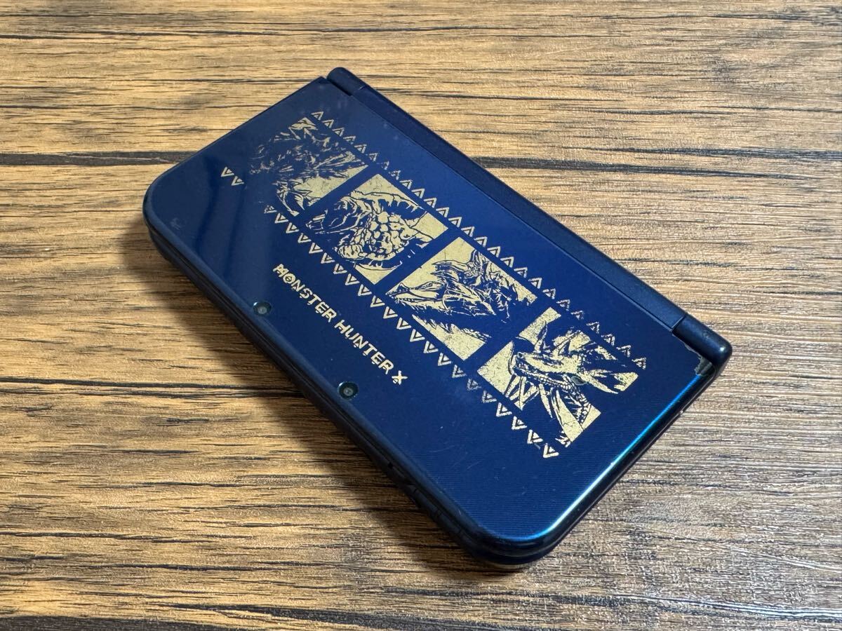 New Nintendo 3DS LL モンスターハンタークロス 狩猟生活スタートパック 80拍卖