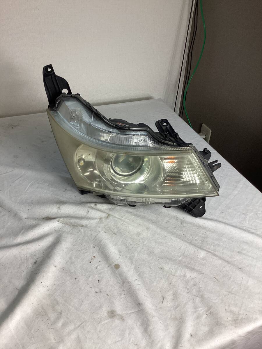 スズキ パレットSW用 ヘッドライト右側拍卖