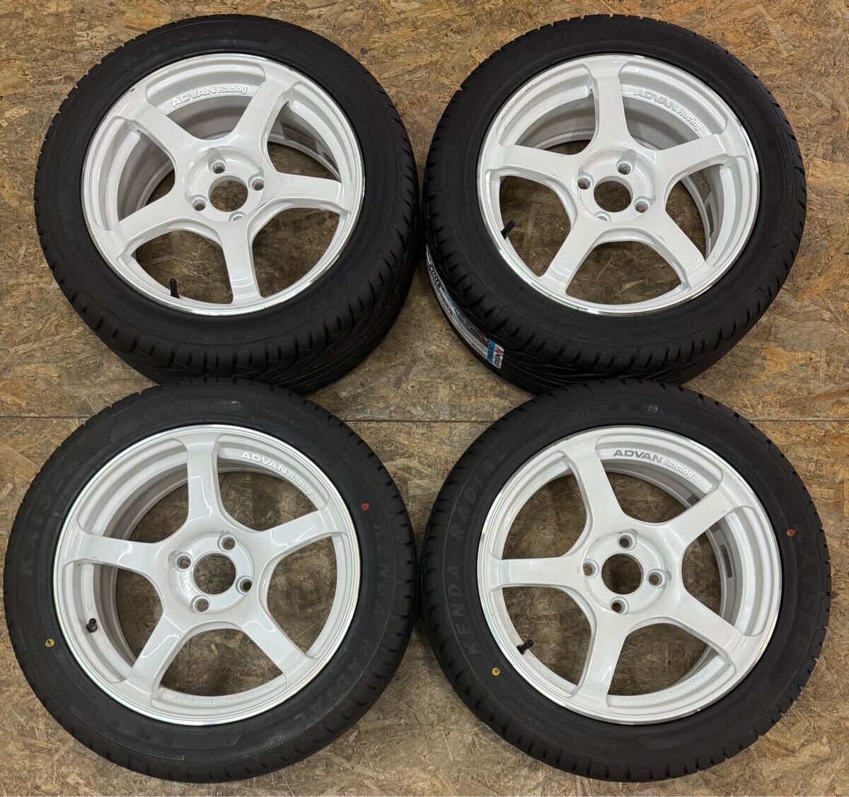 【新品タイヤ!】アドバン ADVAN TC-4 16インチ 6.5J+45 PCD100 4穴 4H シビック ロードスター フィット ヴィッツ ヤリス アクア MR-S拍卖
