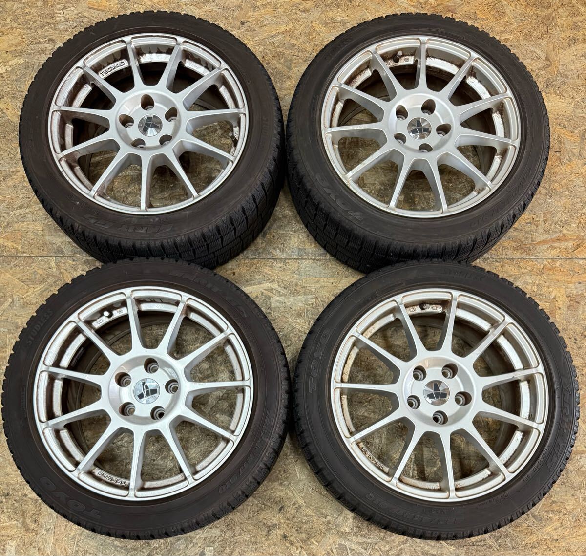 【希少!】TECMAG テクマグ 17インチ 7.5J+50 PCD112 5穴 5H ベンツ アウディ VW ゴルフ Aクラス A3 A4 CLA スタッドレス 拍卖