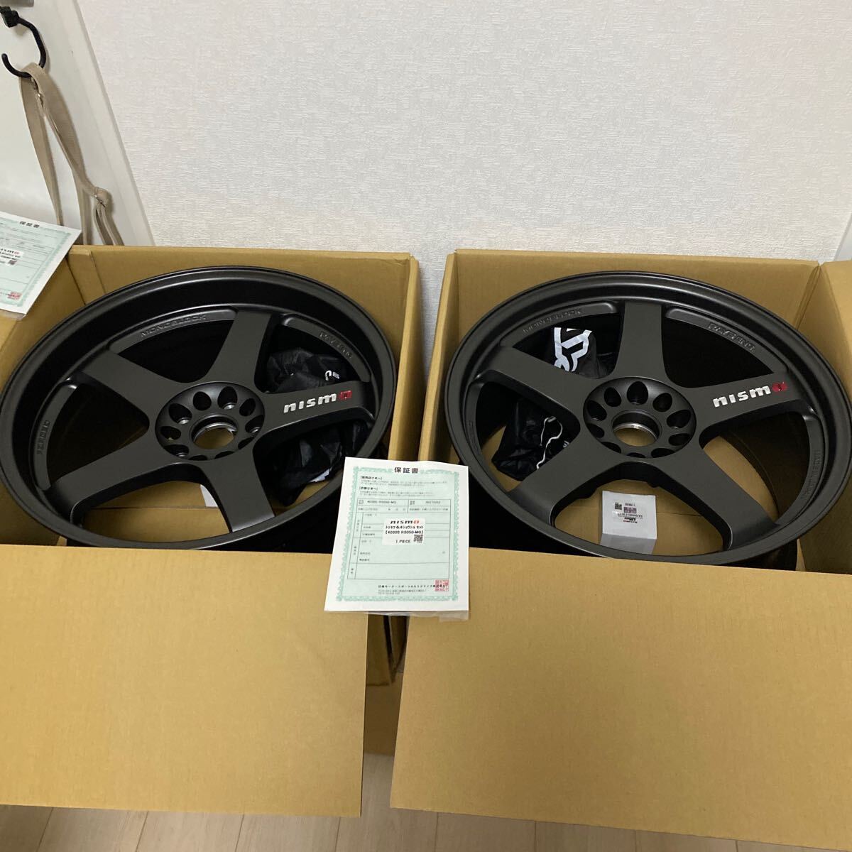 ニスモGT4 RAYS レイズ19インチ5穴4本セット9.5J2本10.5J2本新品未使用4本セットオフセットフロント+30リア+25鍛造日産RZ34フェアレディZ 拍卖