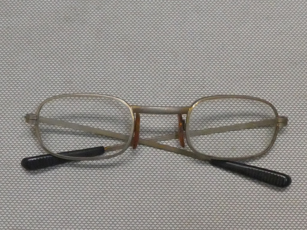 ●ヴィンテージ 眼鏡 レトロ 昭和 老眼鏡 フルリム 44□25-128? 中古 度入り●拍卖