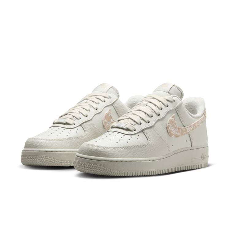 送料無料 23.5cm●NIKE ナイキ エアフォース 1 ロー 07 AIR FORCE ライトボーン ペイズリー IH2051-072 AF拍卖