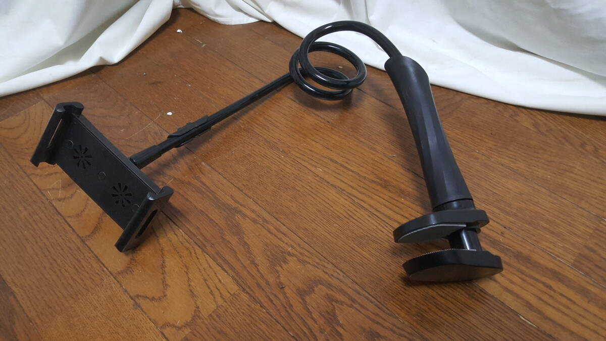 【雑貨】 卓上用スマホホルダー (No.2)拍卖