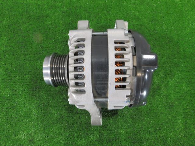 ジャンク!! アイシス DBA-ZGM11G オルタネーター/ダイナモ 3ZR-FAE 104210-527 27060-37021 250881/250323拍卖