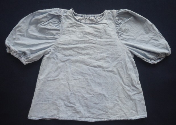 ■GU(ジーユー)■GIRLSデニムボリュームスリーブブラウス(半袖)(キッズ) サイズ 130■拍卖