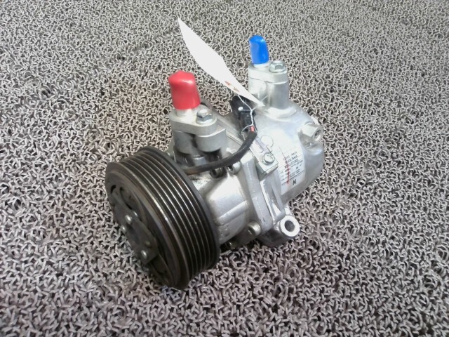 ルークス 4AA-B48A エアコンコンプレッサー C22D28 92600-7NA0A拍卖