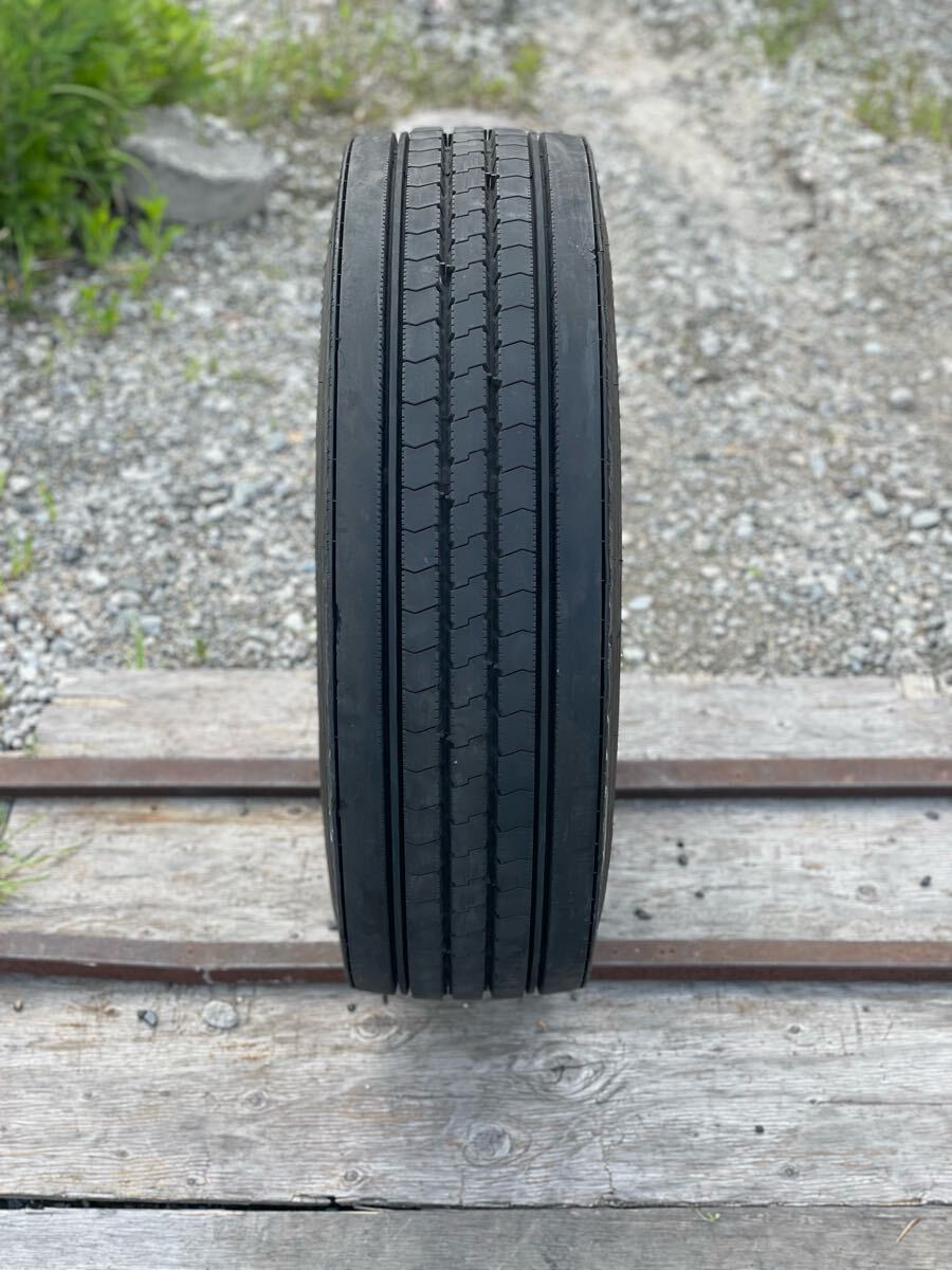 3533 ブリヂストン 215/70R17.5 1本拍卖