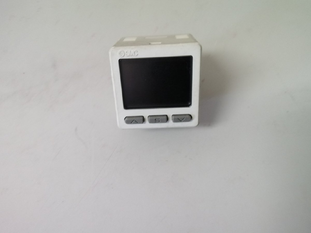 01230 SMC デジタル圧力スイッチ ISE20-P-M-01拍卖