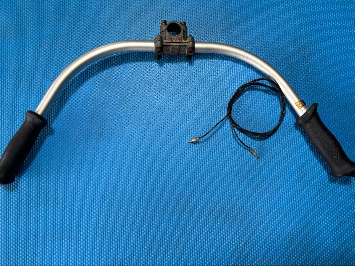 草刈機刈払機部品 両手ハンドル パイプ径24mm×19mm カーツ三菱 丸山タナカPCG22EASP/FCG22EASP日立スチールゼノア新ダイワマキタロビン拍卖
