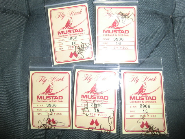 マスタッド・フライフック「No.3906、#16」★15本入り*5パック=75本★拍卖