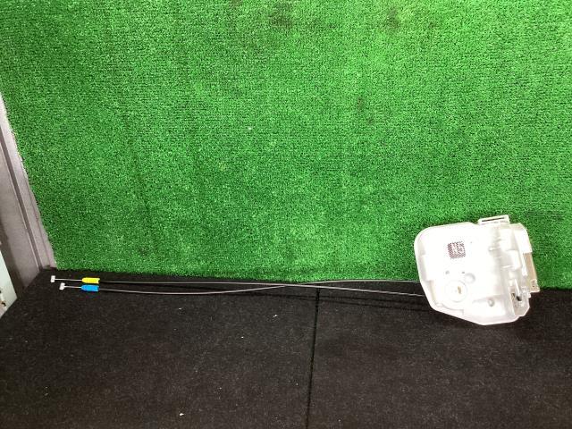 eKワゴン DBA-B11W 左Fドアロックソレノイド M A31 5715A740拍卖