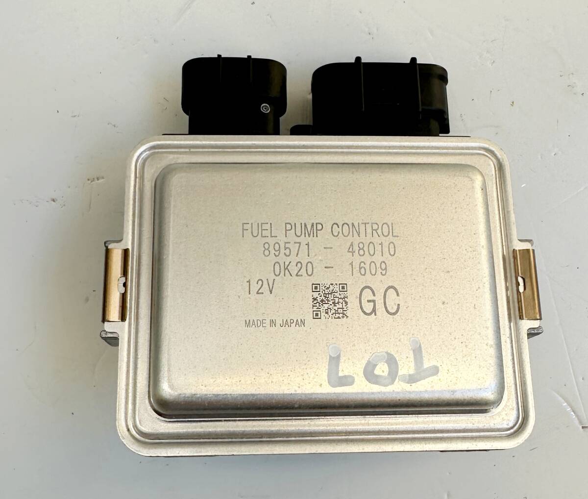 TO7 / HARRIER / ハリアー / MXUA80 / M20AFKS / コンピューター / ボルテージインバーター / Fuel pump control / 89571-48010拍卖