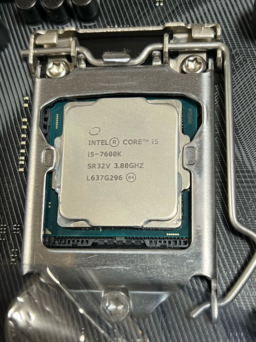Intel Core i5-7600K SR32V 4C 3.8GHz 6MB 91W LGA1151 拍卖