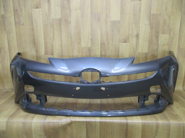 E12/ ZVW50/ZVW51/ZVW55プリウス後期 純正フロントバンパー52119-47740拍卖