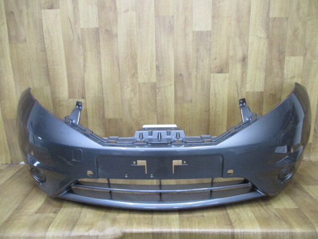 E12/ E12ノート純正フロントバンパー62022 3VA0H拍卖