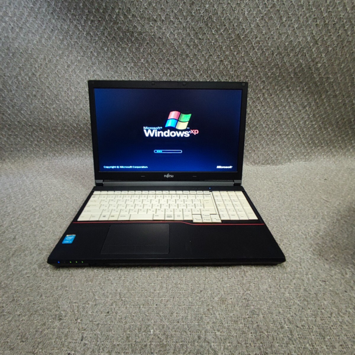 Windows XP Pro SP3搭載 富士通 LIFEBOOK A574/MX Core i3-4000M,メモリ4GB,320GB,マルチ,USB3.0,無線,HDMI,便利ソフト,Win7,8.10で出荷可拍卖