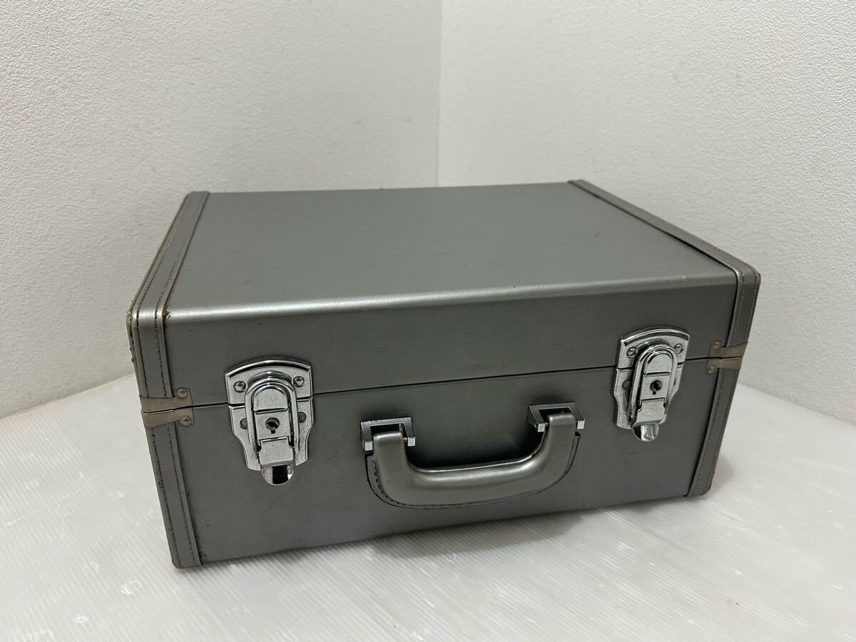 D(0717t5) アクセサリーケース アクセサリー収納 収納ケース ケース アタッシュケース 収納 シルバー グレー トレー 総重量約3.5kg 拍卖