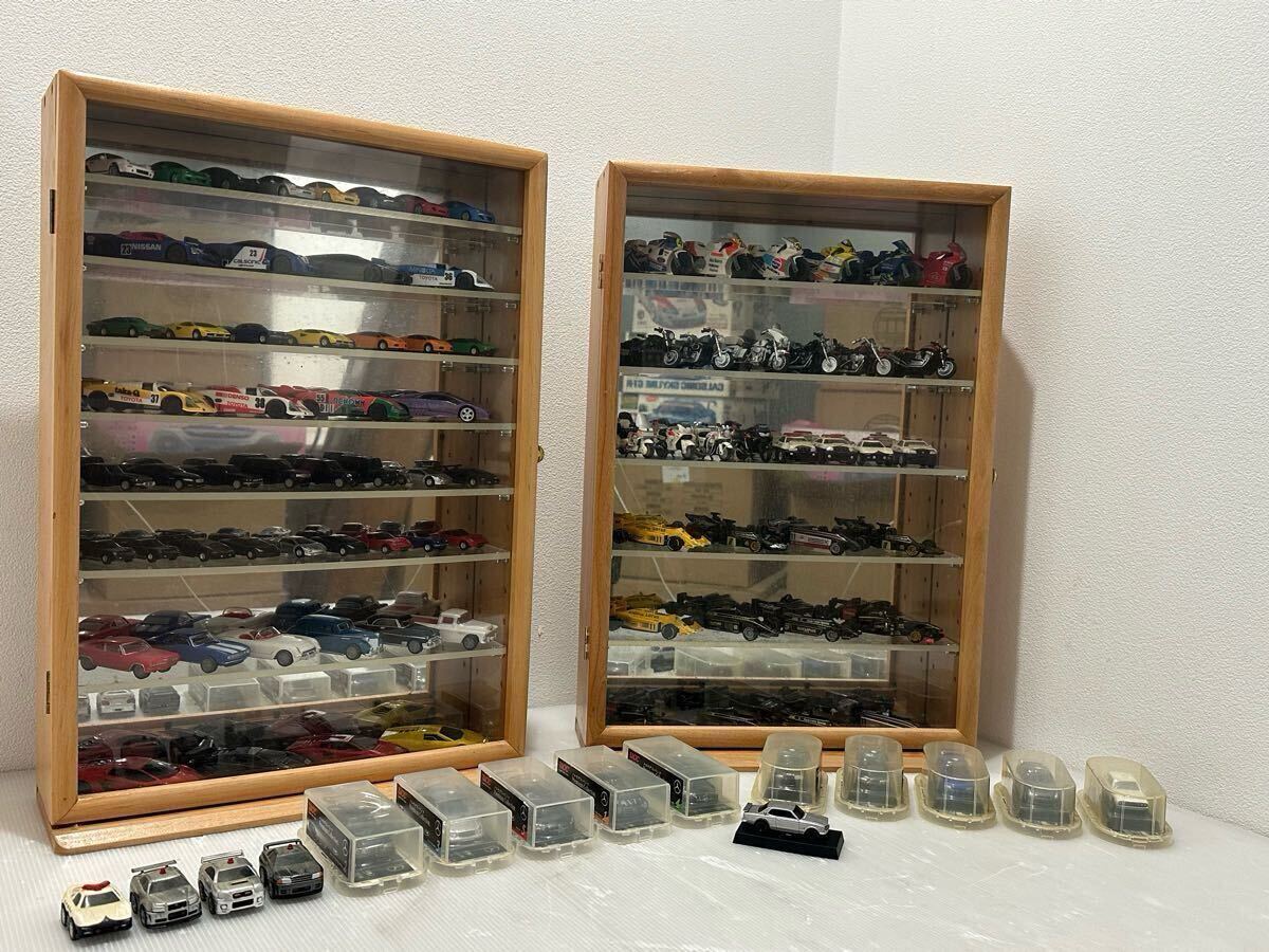 D(0723t1) 大量 ミニカー まとめ ロータス レーシングカー バイク 白バイ など 計80点以上 まとめ売り コレクション コレクションケース拍卖
