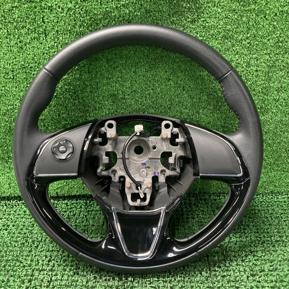 ★☆ルークス ハイウェイスターX B21A ハンドル ステアリンスイッチ付(A1012)☆★拍卖