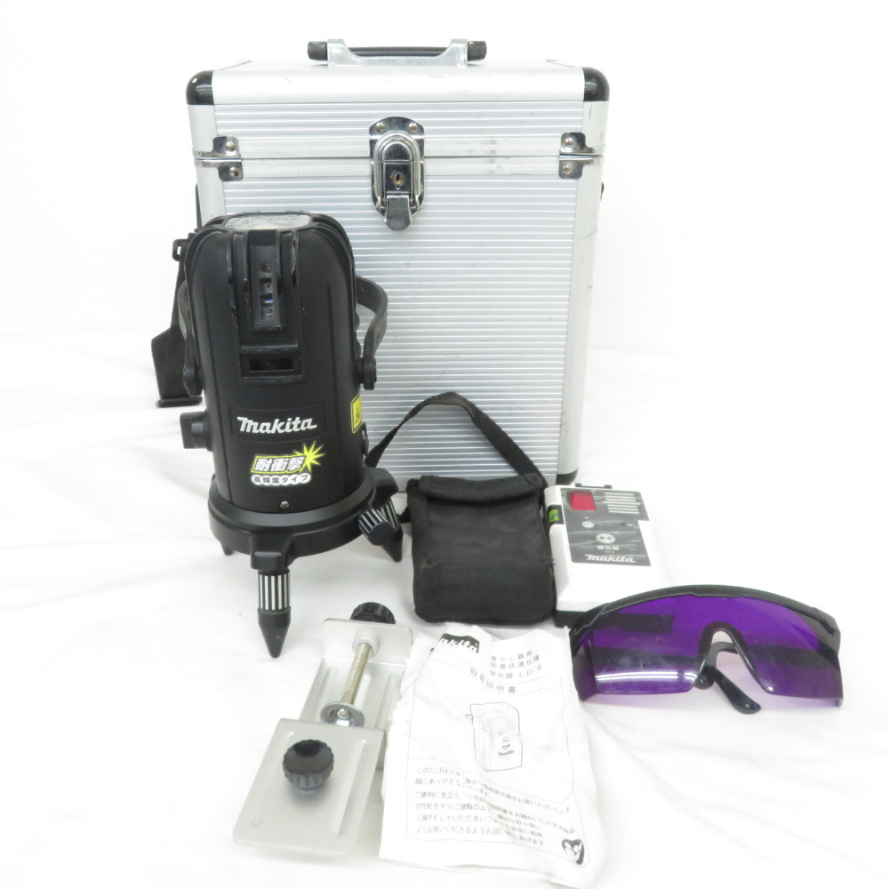 makita マキタ 屋内・屋外兼用墨出し器 レーザー墨出器 赤色レーザー フルライン ケース付 SK502PHZ 中古拍卖