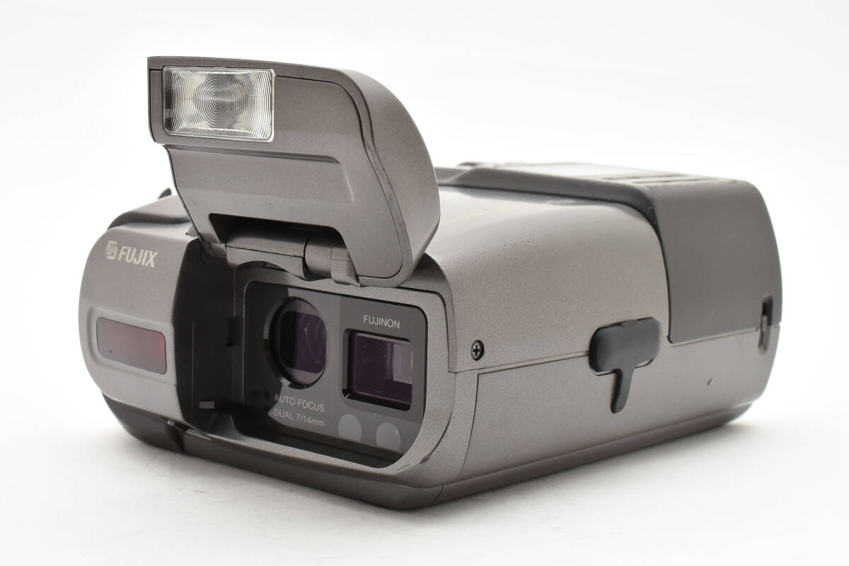 ★希少品★ FUJIX フジックス DS-200F DIGITAL CARD CAMERA デジタルカードカメラ コンパクトカメラ フジフィルム 【通電OK】#2870拍卖