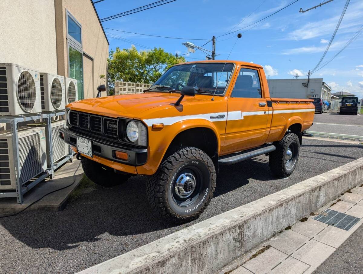 トヨタ ハイラックス RN36拍卖