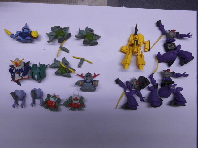 BANDAI バンダイ ガンダムミニフィギュアまとめ売り拍卖