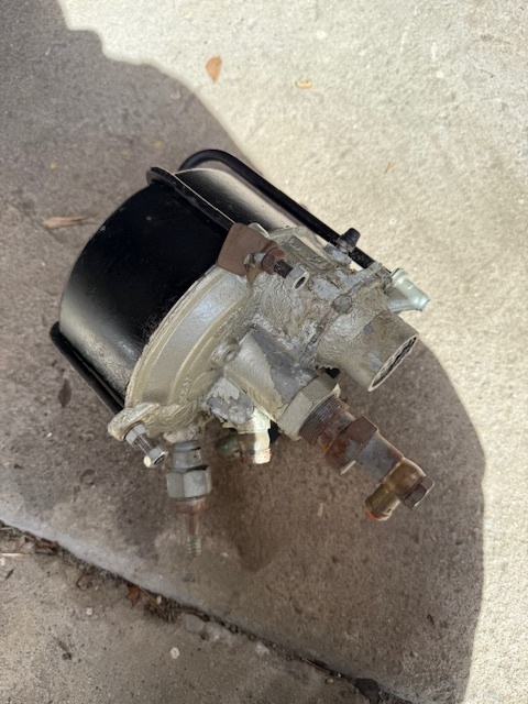 ルノーアルピーヌR8ゴルディーニ ブレーキマスターバック拍卖