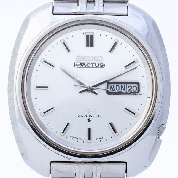 SEIKO セイコー5 ACTUS アクタス 6106-8470 25石 自動巻 デイデイト シルバー文字盤 メンズ腕時計 #38407拍卖